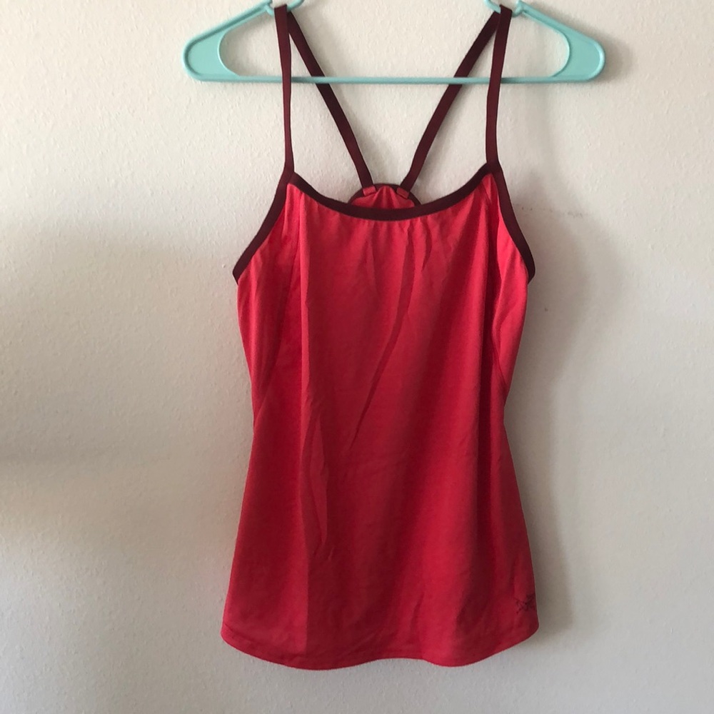 Arc’teryx sports top phase SL